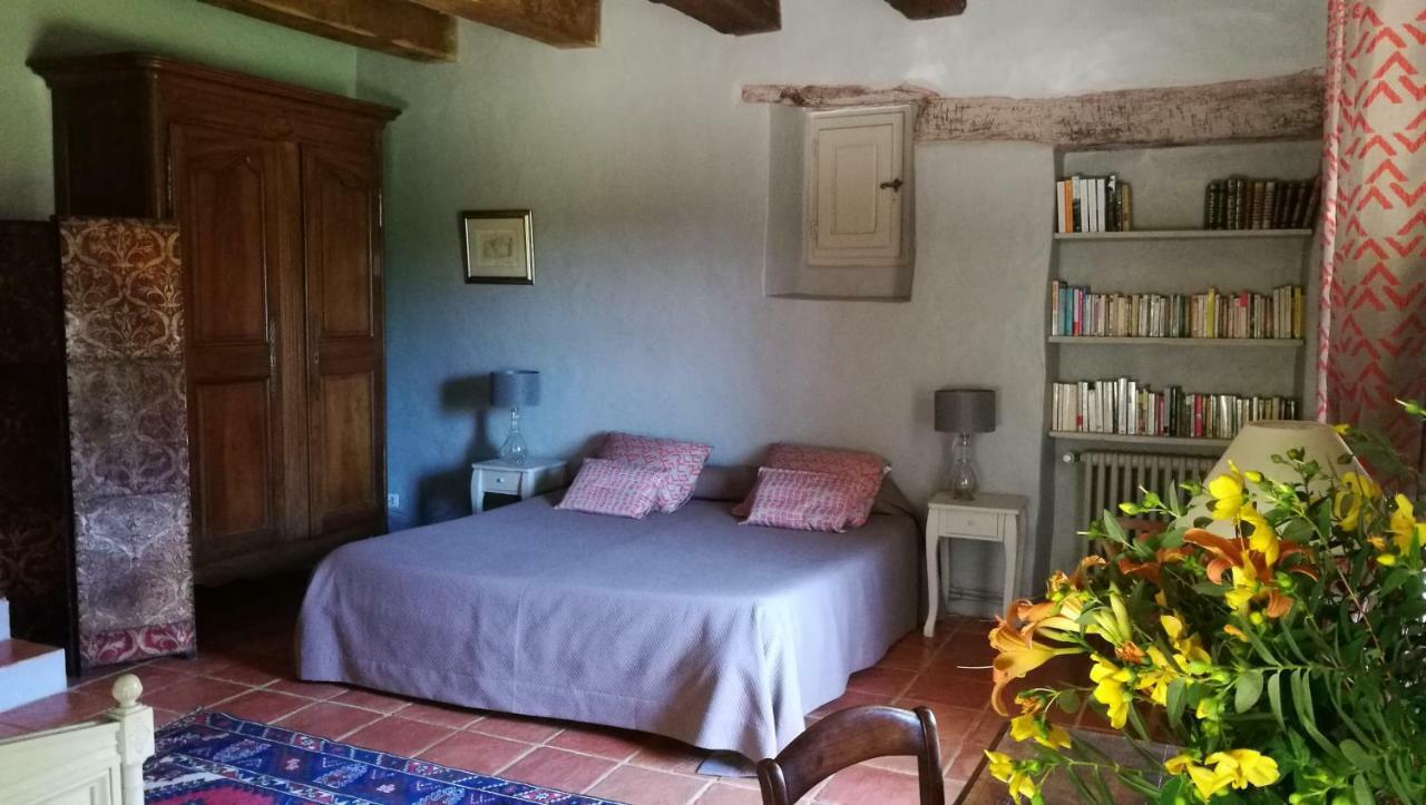 La Vignolle Hotel Saint-Amand-de-Coly ภายนอก รูปภาพ