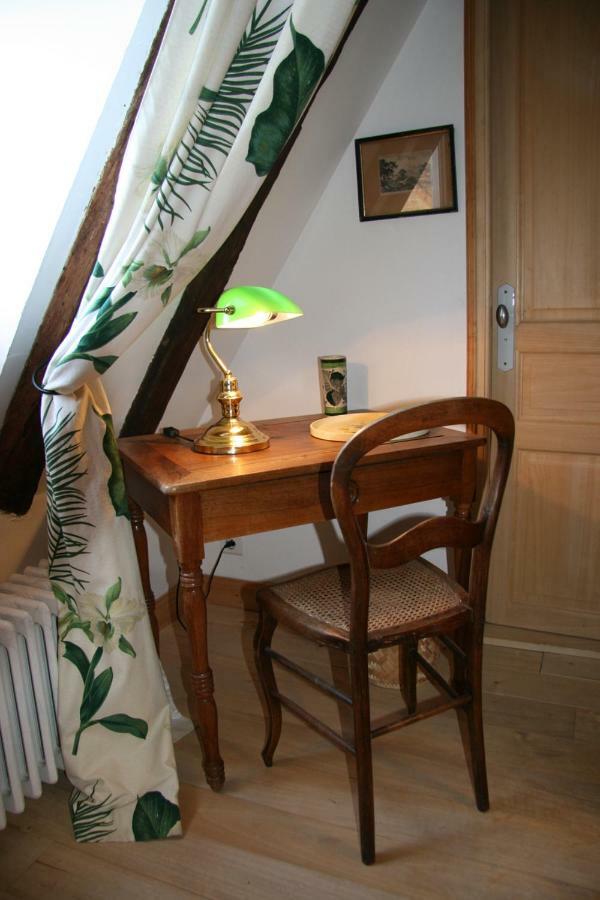 La Vignolle Hotel Saint-Amand-de-Coly ภายนอก รูปภาพ